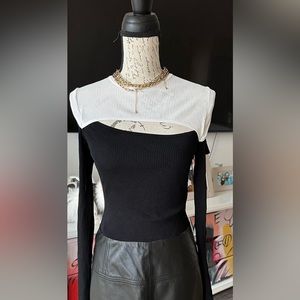 Zara sweater size small